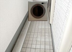 ベランダと乾燥機